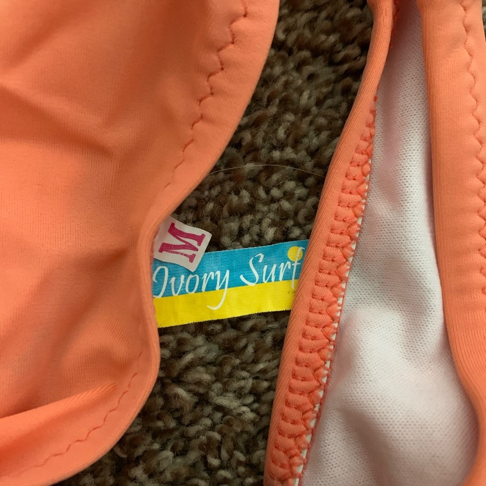 Bikini Set - Picture 4 of 4